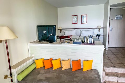 rooms-and-suites
