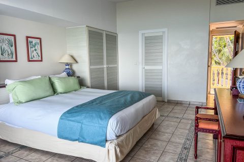 rooms-and-suites