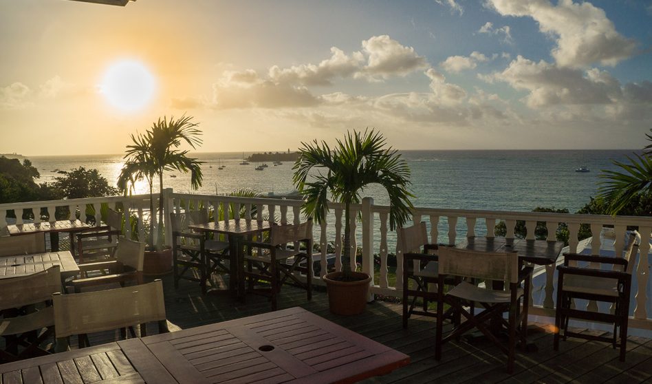 Coucher de Soleil Auberge de la Vieille Tour Hotel 4 étoiles Le Gosier en Guadeloupe